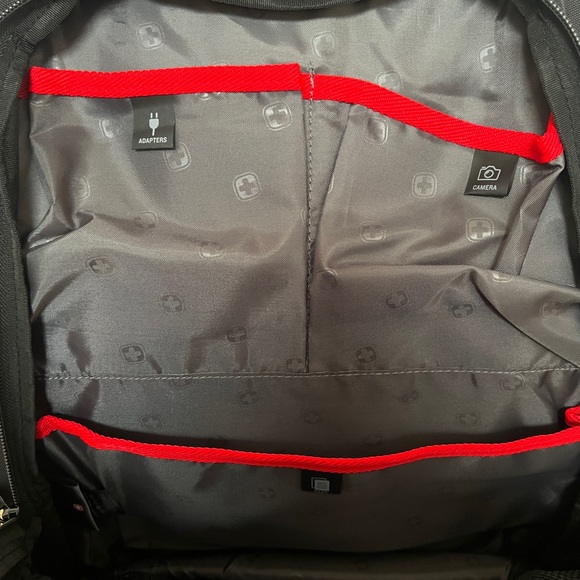 Swiss Gear black TSA travel friendly Scan Smart laptop gear all-in-one backpack - Picture 11 of 16